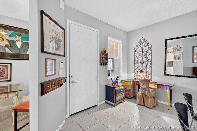 Building Photo - 12418 Crystal Pointe Dr