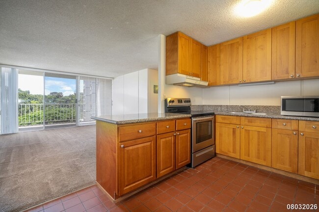 Building Photo - $2,600 / 2br - 2 Bed 1 Bath Condo In Valleyview Melemanu