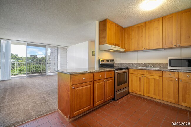 Foto del edificio - $2,600 / 2br - 2 Bed 1 Bath Condo In Valleyview Melemanu