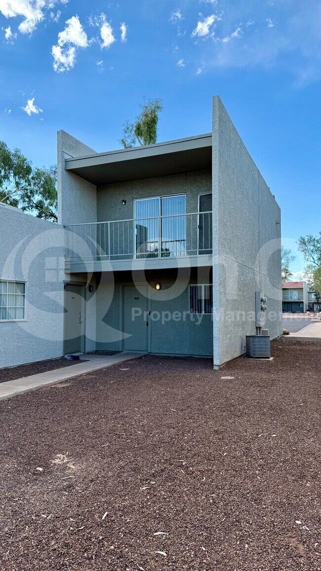 Foto del edificio - 2834 E Kathleen Rd