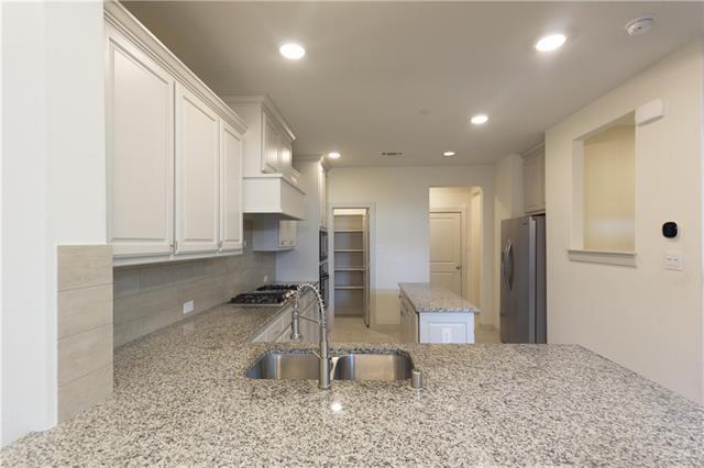 Foto del edificio - 420 Texas Dr