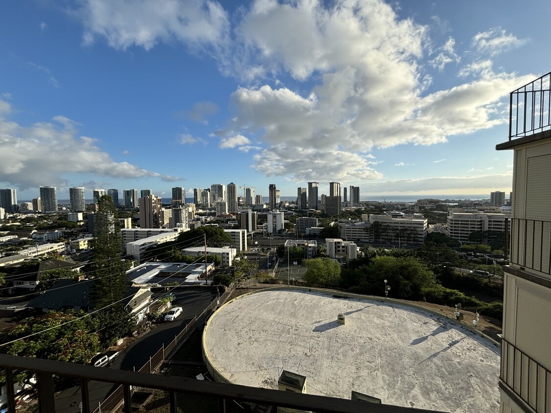 Foto principal - 625 Iolani Ave