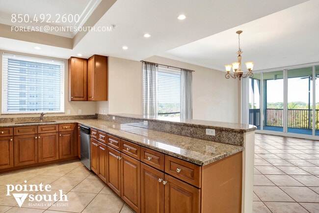 Foto del edificio - 612 Lost Key Dr