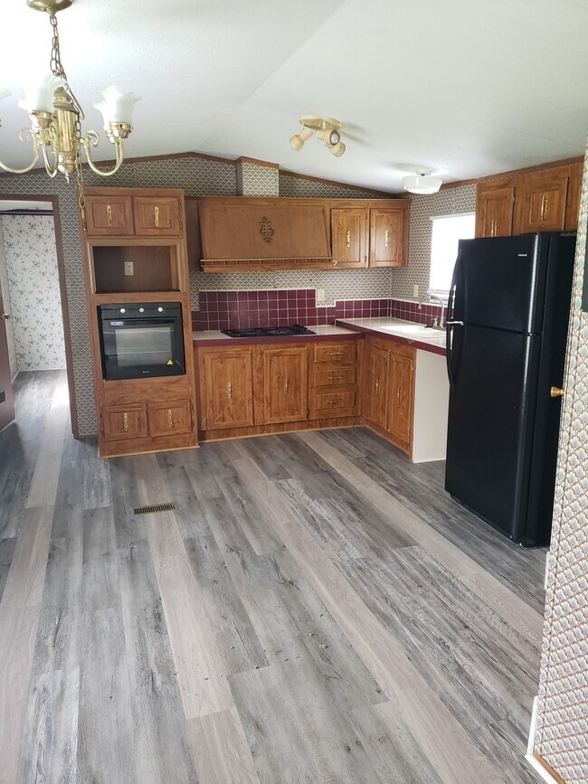 Foto del edificio - 97 Windsong Ln