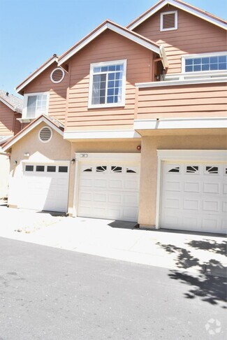 Building Photo - 34 Manchester Ln