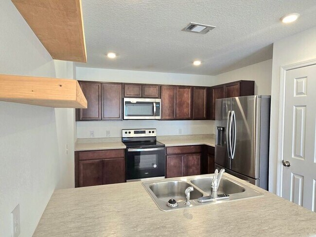 Foto del edificio - 4364 Jitterbug St