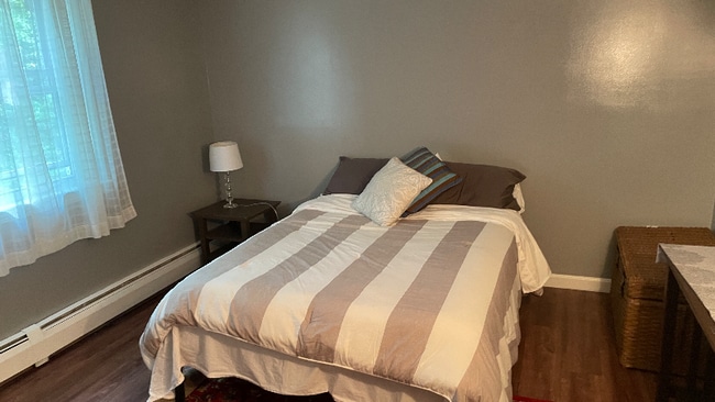 Building Photo - 53 Holmes Dr