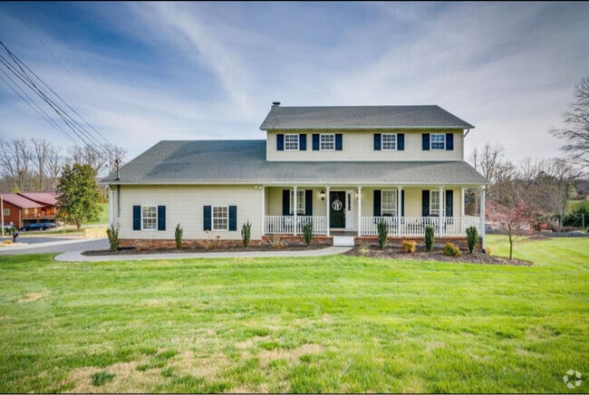 Building Photo - 109 Lake Haven Dr