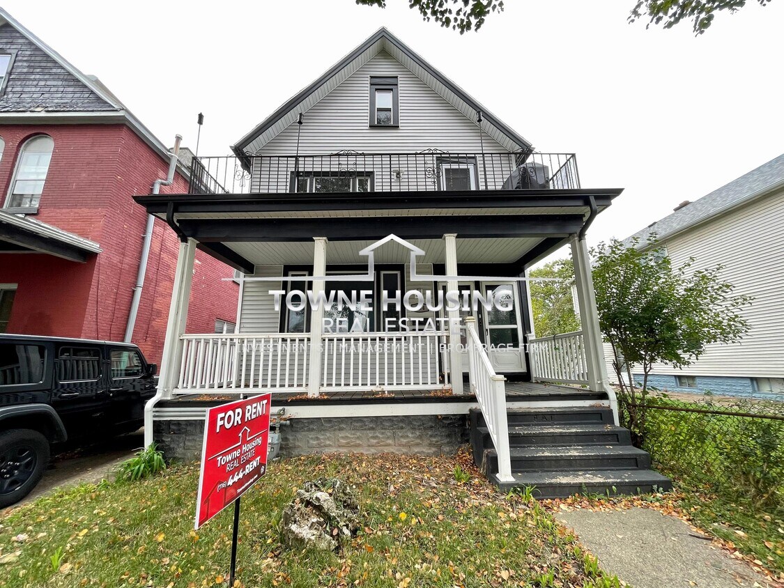 Primary Photo - 364 Fargo Ave