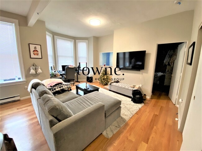 Building Photo - 23 Cortes St