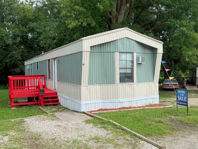 Building Photo - 4916 Brown Station Rd