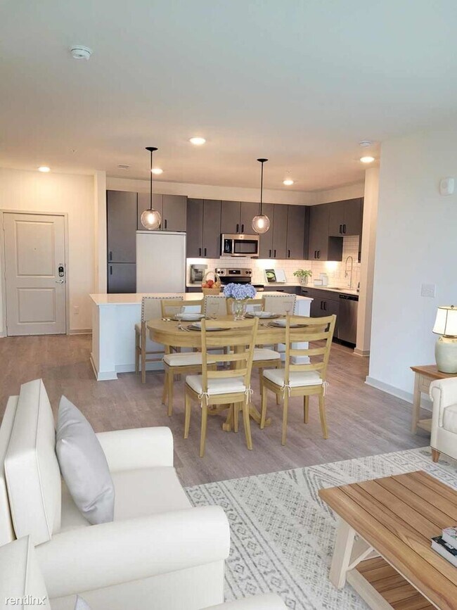 Foto del edificio - 2 br, 2 bath Condo - 2670 S A.W. Grimes Bl...