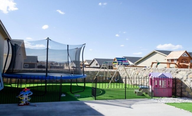 Building Photo - 14399 Aria Lopez Dr