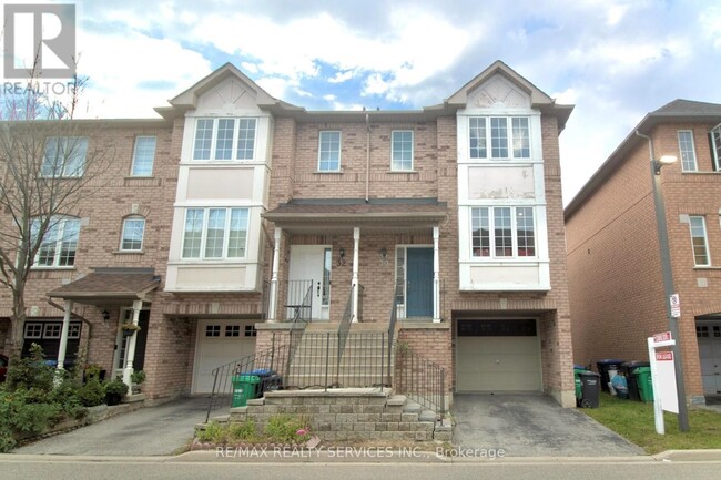 Building Photo - 80 Acorn Pl
