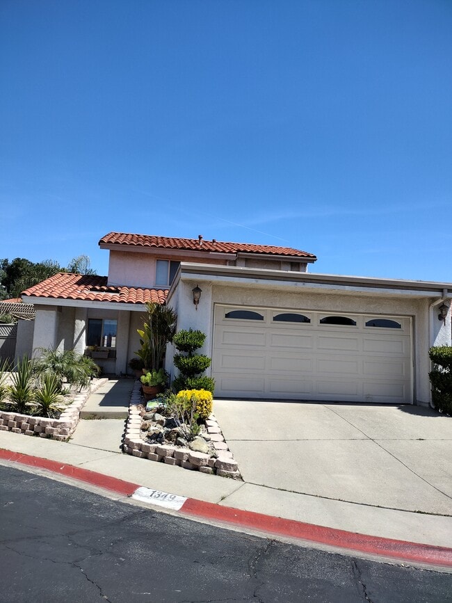 Building Photo - 1349 Orchard Cir