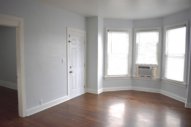 Foto del edificio - 6011 37th Ave