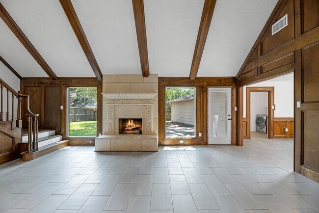 Foto del edificio - 8011 Liberty Elm Ct
