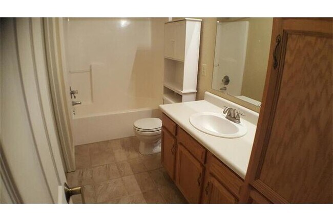 Foto del edificio - 10306 Whitewater Lane