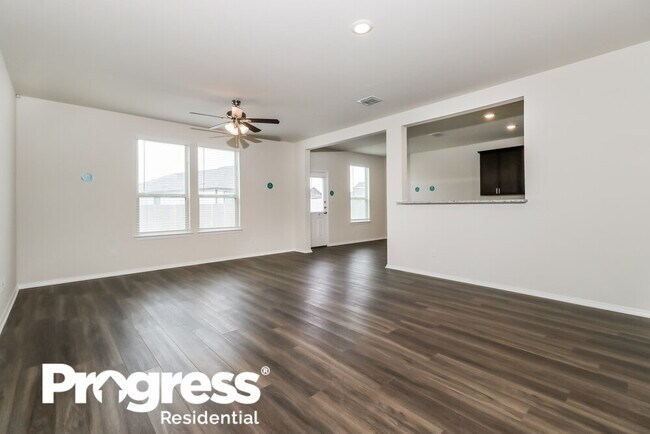 Building Photo - 157 Cobb Br Dr