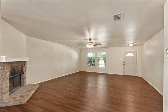 Foto del edificio - 9201 Troy Dr