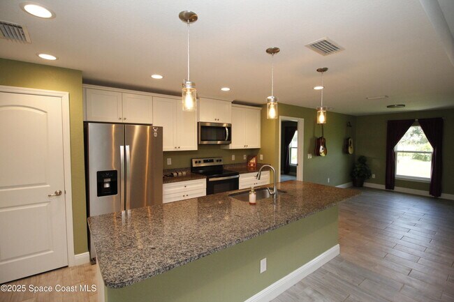 Foto del edificio - 950 Douglas St SE