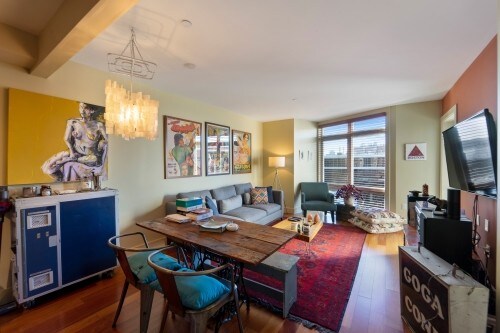 Building Photo - Matae Condo - 1 bedroom + den