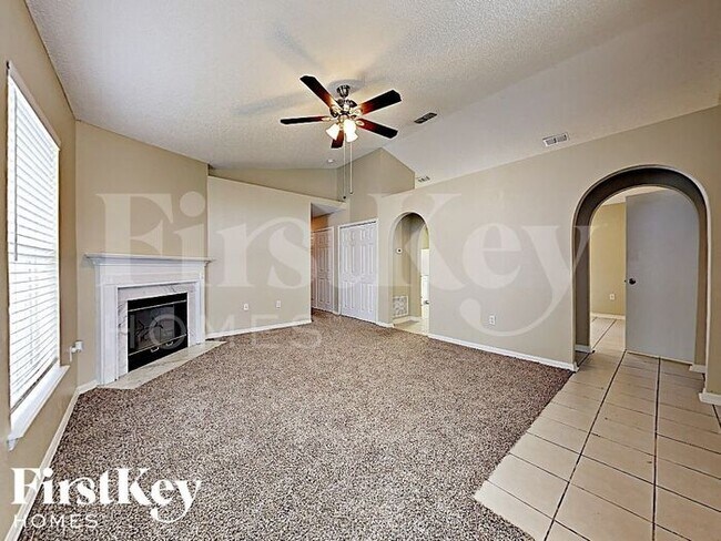 Foto del edificio - 1554 Slash Pine Ct