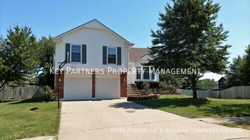 Foto principal - 15121 W 147th St