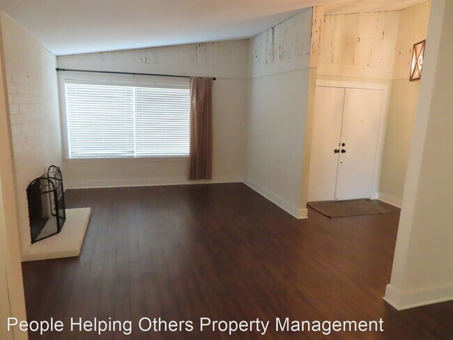 Building Photo - 4 br, 2 bath House - 958 Valencia Court
