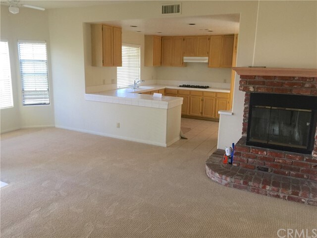 Building Photo - 252 Costa Mesa St