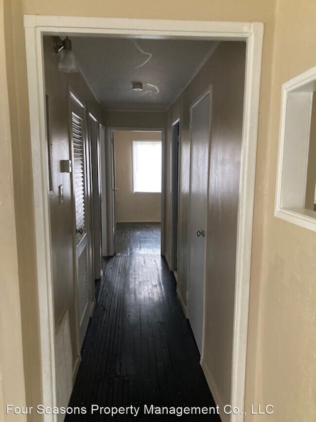 Foto del edificio - 3 br, 1 bath House - 1909 43rd Avenue