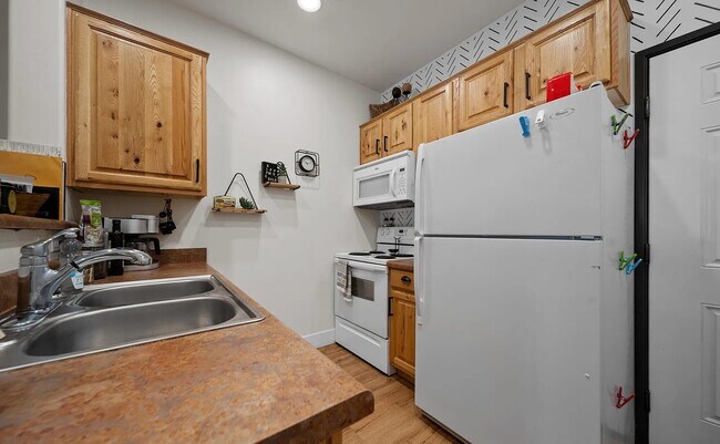 Foto del edificio - Bison Ranch Resort Suites