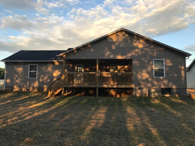 Foto del edificio - 1474 N POINTE Wy