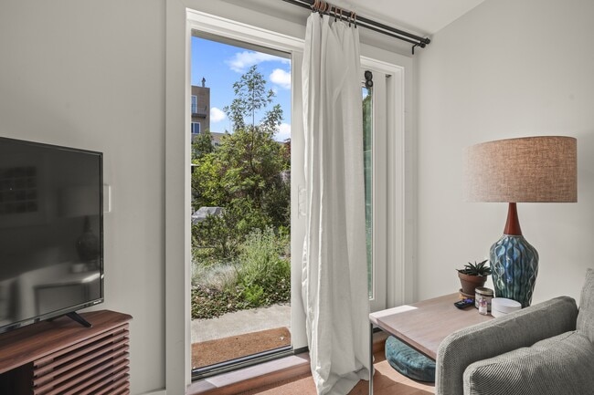 Photo - 555 5th Ave Townhome