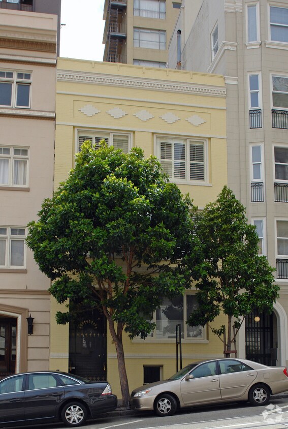 Building Photo - 920 Powell St