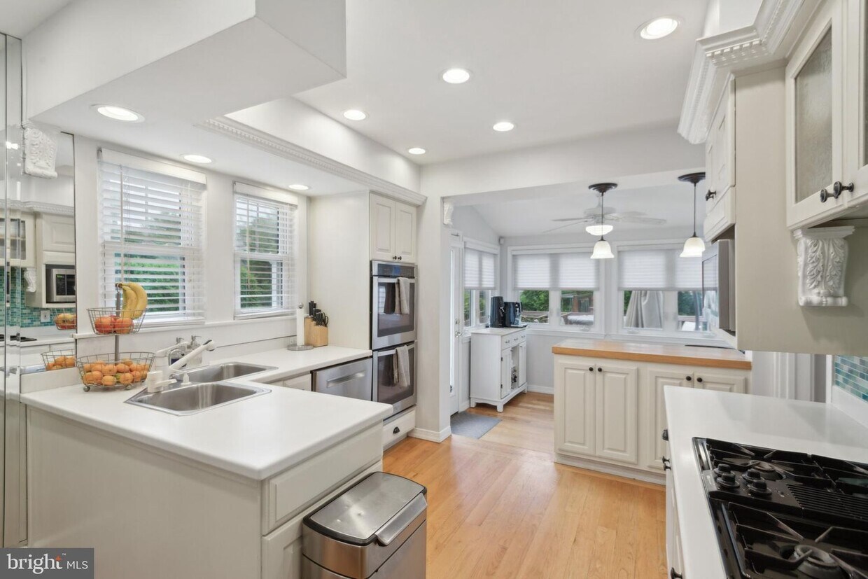 Photo - 144 Ardmore Avenue-