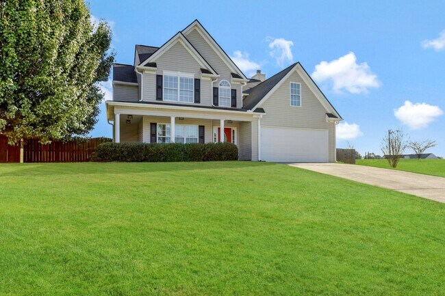 Building Photo - 253 Triplet Trl