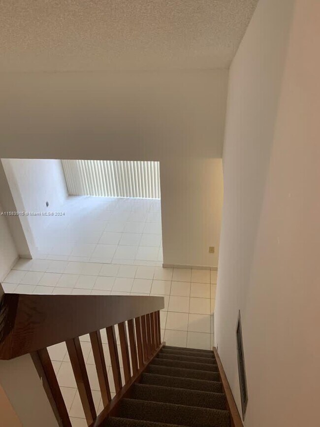 Foto del edificio - 10241 NW 9th St Cir