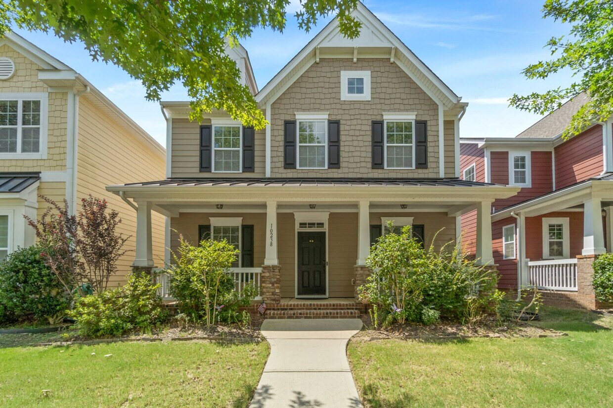 Stunning rental home in beautiful Ardrey Crest - Stunning rental home in beautiful Ardrey Crest