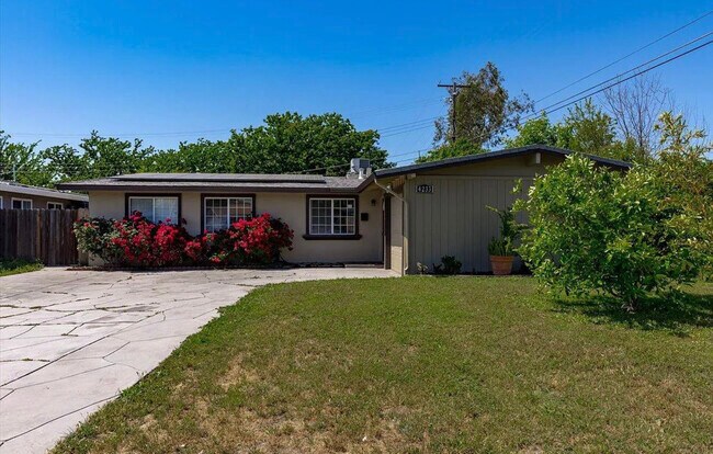 Building Photo - 4233 Don Julio Blvd