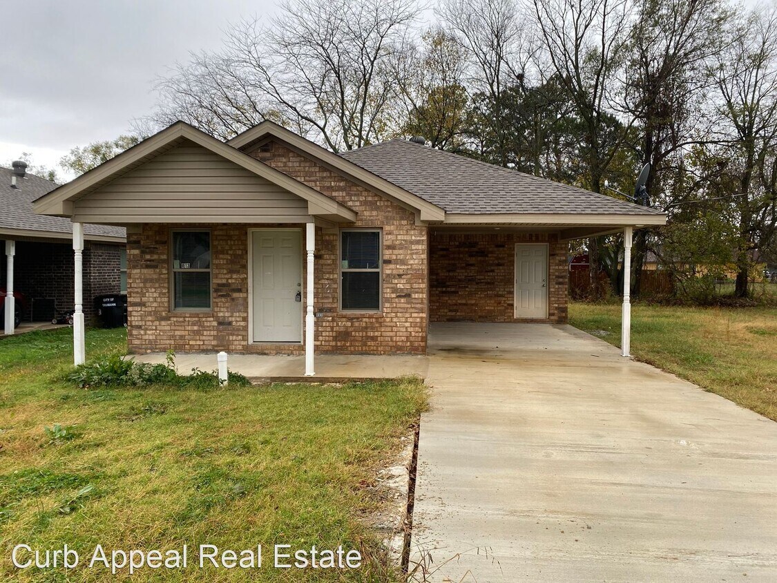 Primary Photo - 3 br, 2 bath House - 813 Christy