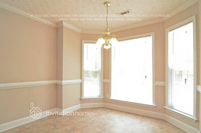 Foto del edificio - 6 Moss Ct