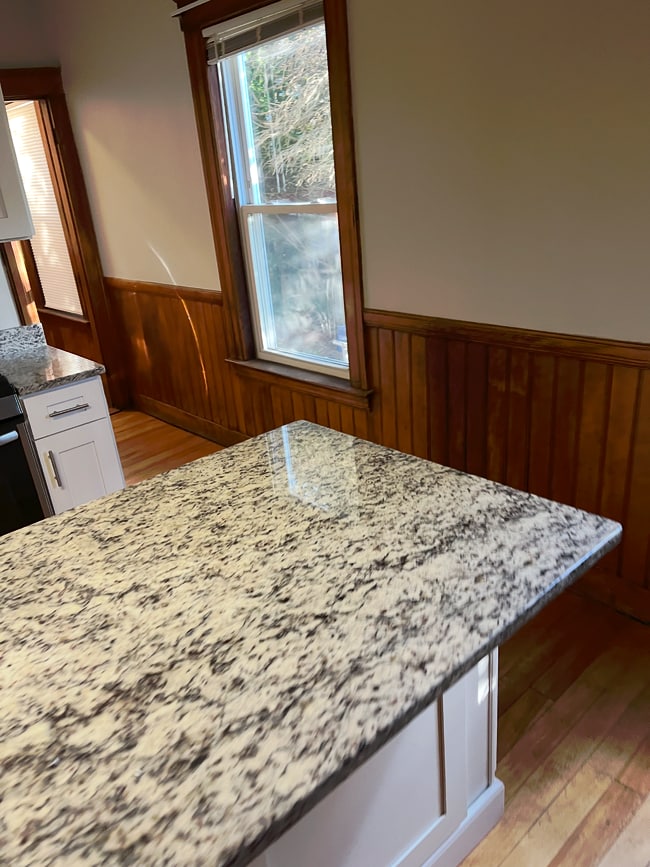 Foto del edificio - 77 Sterling St