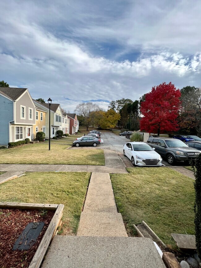Building Photo - 6685 Langtry Ln