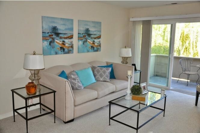 Foto principal - 767 N Fair Oaks Ave