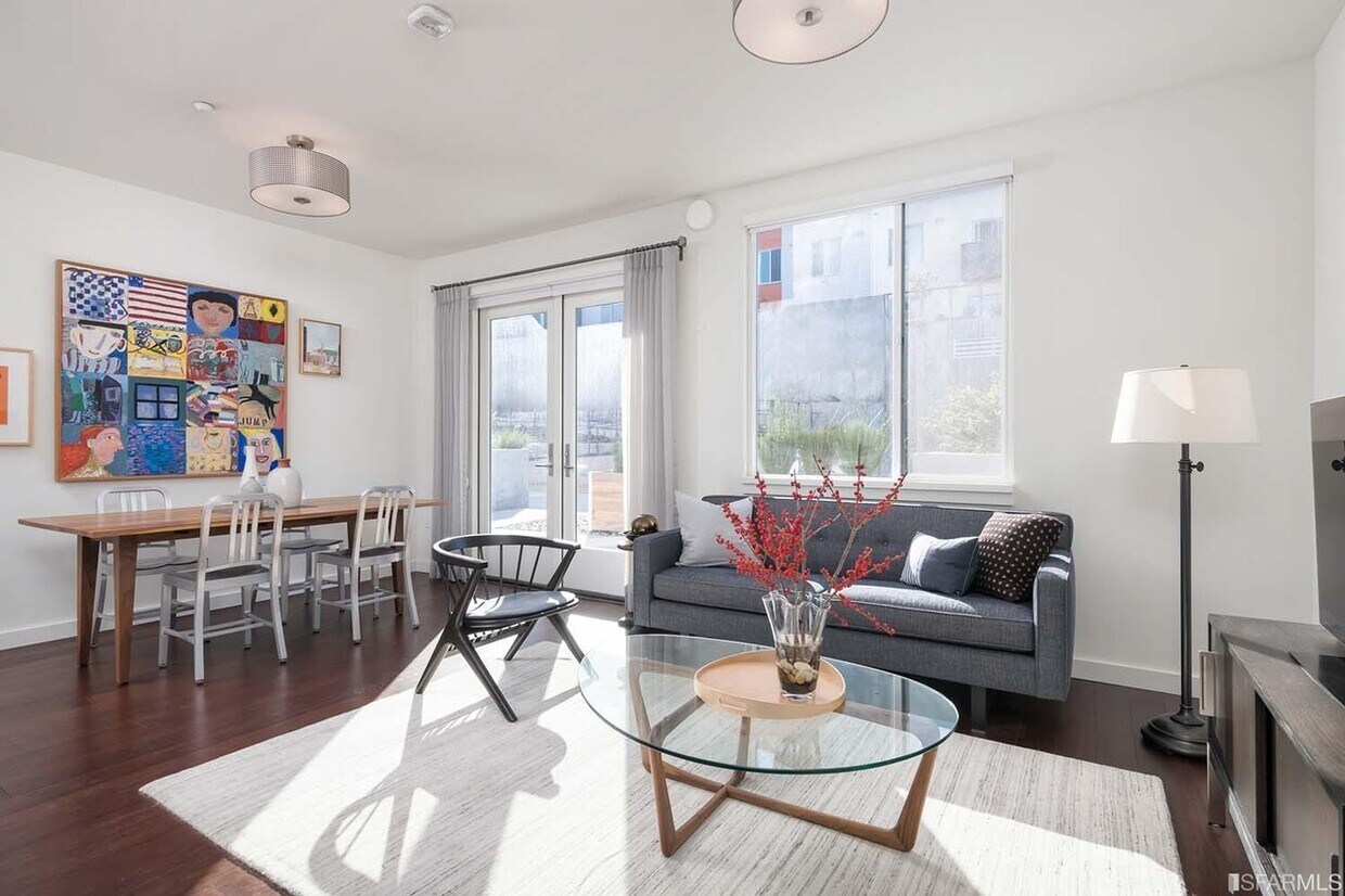 Primary Photo - 555 Innes Ave