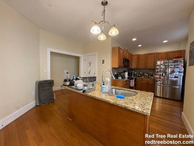 Foto del edificio - 184 St Paul St