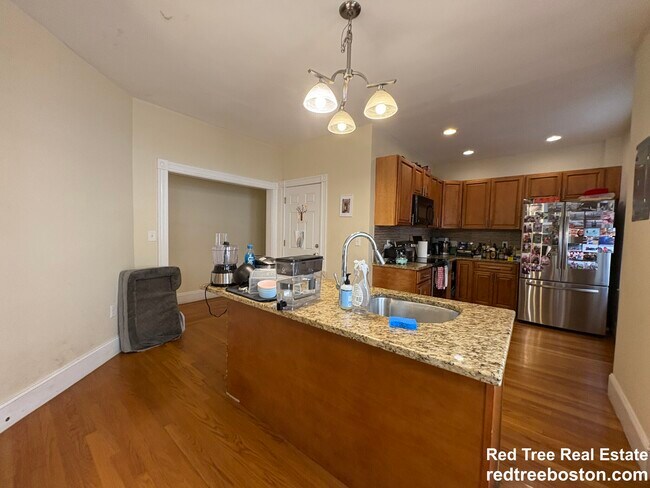 Photo - 184 St Paul St Apartment