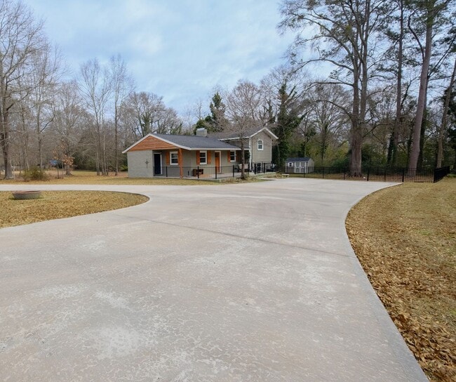 Photo - 54 Whitehead Dr House