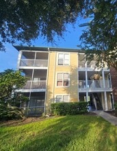 Building Photo - 10122 Winsford Oak Blvd